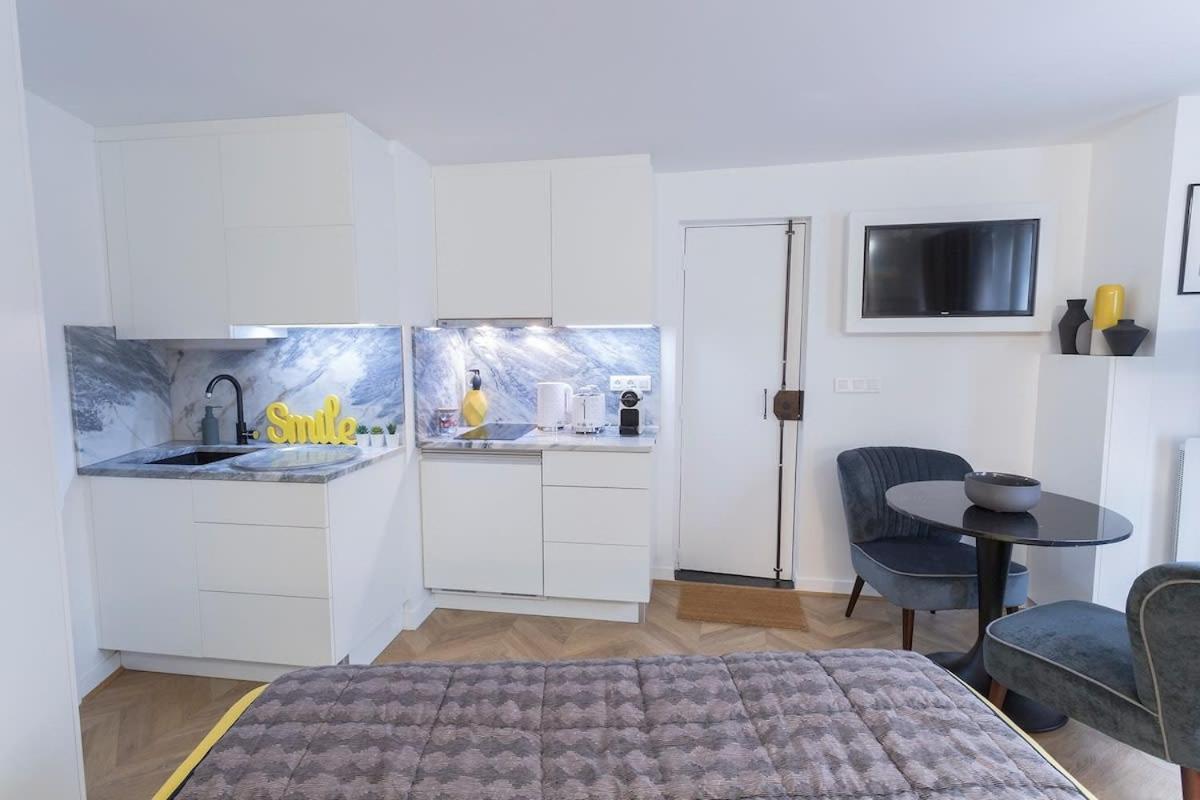 La Boutique Du Sentier Apartman Párizs Kültér fotó